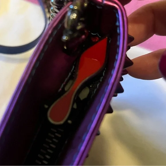 Christian Louboutin Loubiposh Panettone Spikes Crossbody Digital Rose Box Card+ - Picture 11 of 16